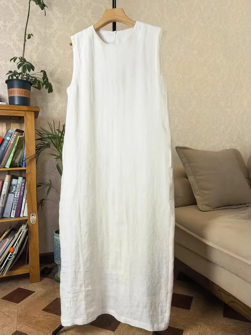 

High-End Japanese Cotton Linen Long Sleeveless Overhead Women's plus Size Fashionable Dress White A-Line Midi Dress