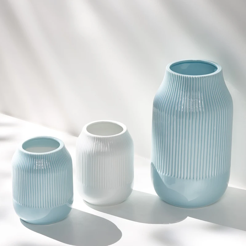

Shumen Striped Creative Simple Ceramic Flower Vase for Decorating Dry Flowers, Water-Grown Fresh Flowers, Living Room Flower Arr