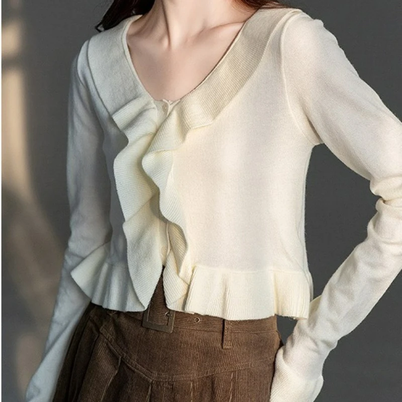 

Элегантный утягивающий вязаный кардиган во французском стиле с v-образным вырезом и оборками, женская осенне-зимняя рубашка с длинными рукавами B117