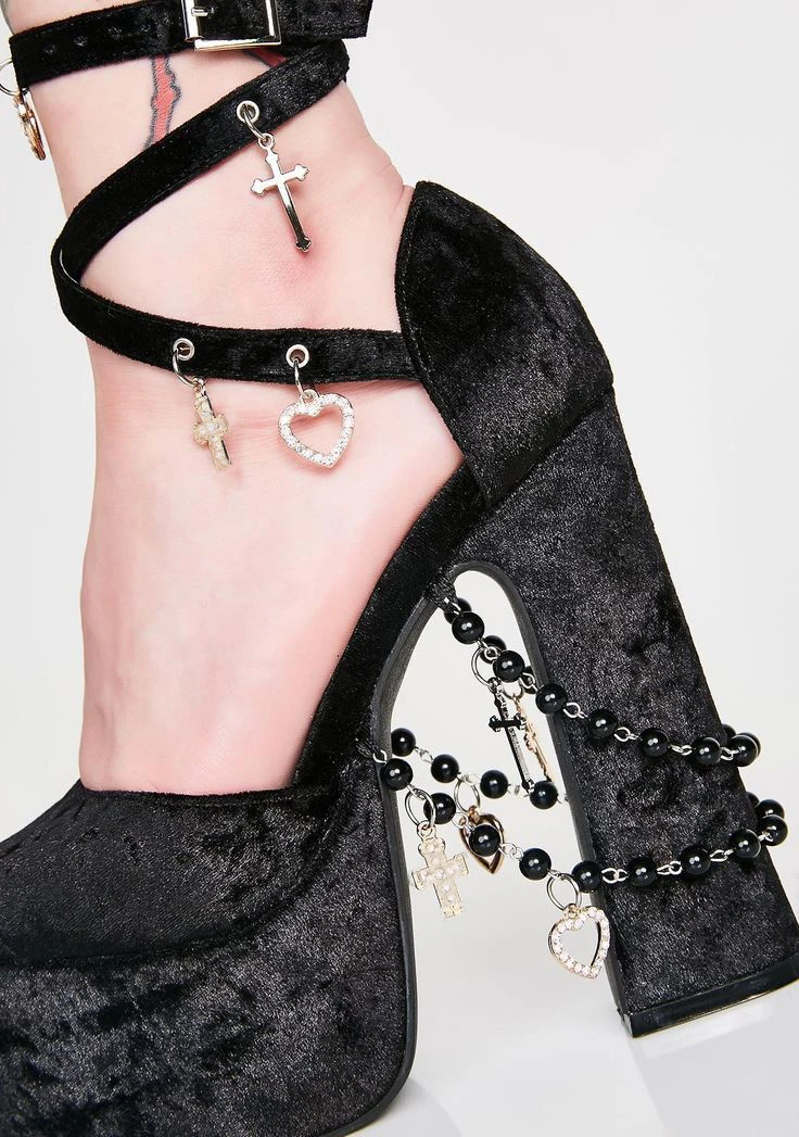 Black Velvet Cross Heart Chains Decor Chunky Heel Sandals Peep Toe Platform Black Pearl Women Shoe Cross Strap Buckle Sandalias