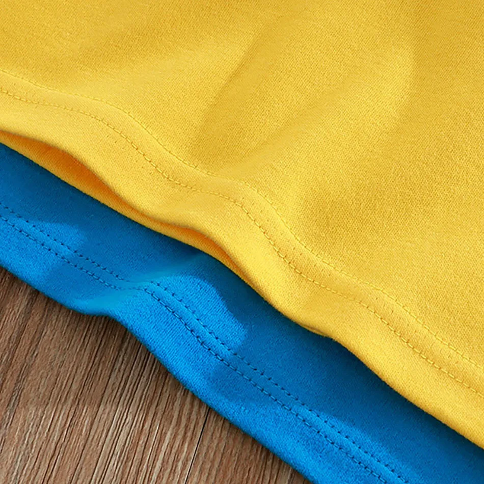 قمصان متينة للأطفال من القطن بأكمام طويلة بنمط ديناصور مناسبة للأولاد والبنات وقت اللعب في الخريف والشتاء وأيام المدرسة