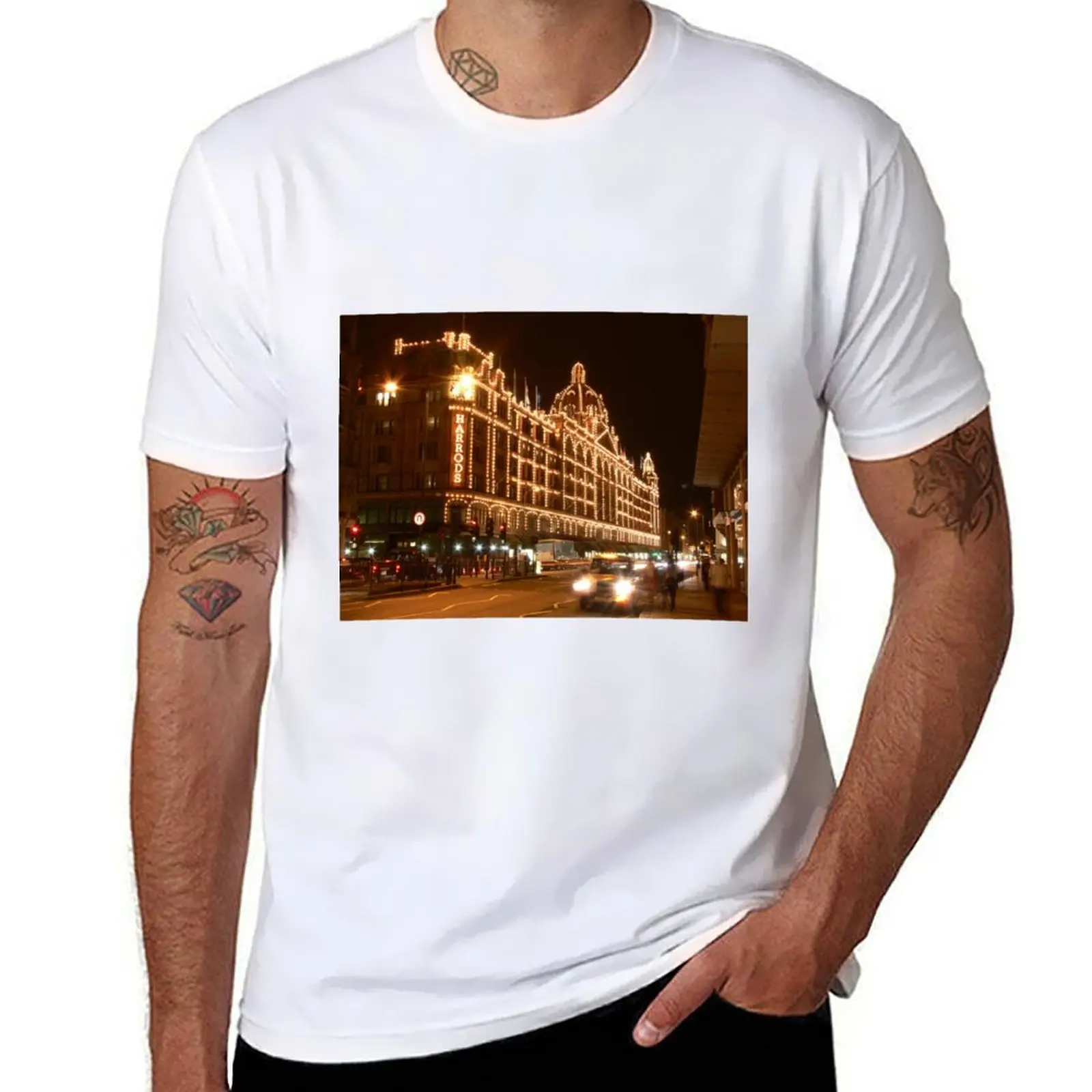 تي شيرت Harrods، London تي شيرت للرجال برسوم جرافيك تي شيرت رجالي قطني