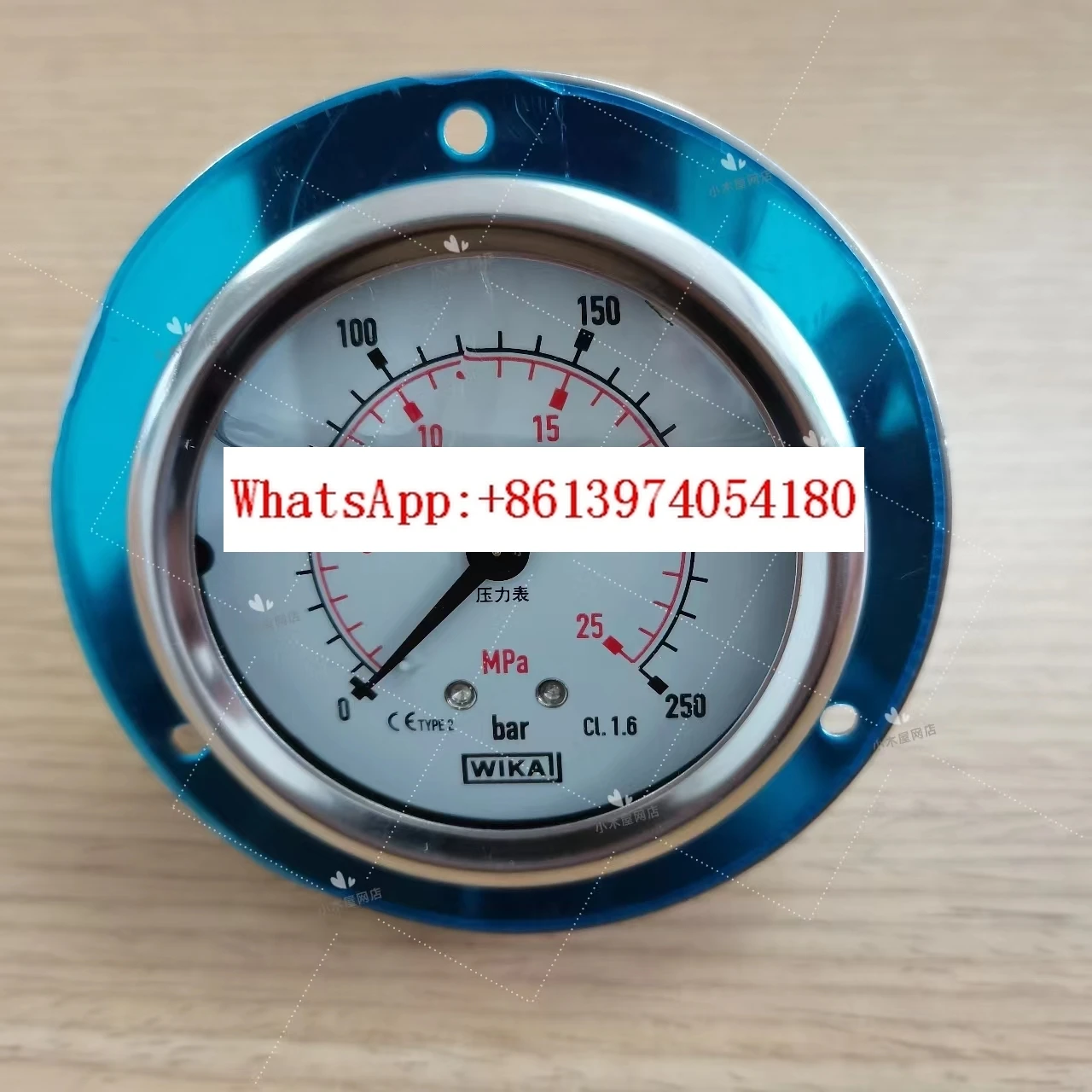 

Механический манометр 213.53.063 0-25MPA 0-250 бар осевой с кромкой