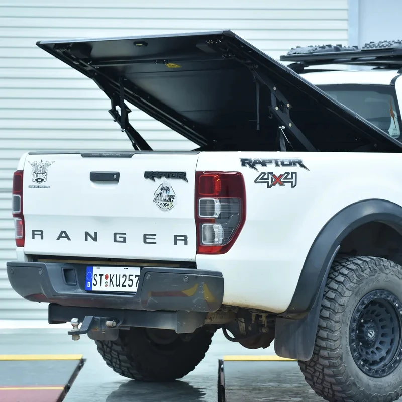 Factory Hot Selling Expand Space! Hard Lift-up Tri-fold Bed Cover for  F150/Ranger XLT/Raptor/Wildtrak |  Accessories | Limited