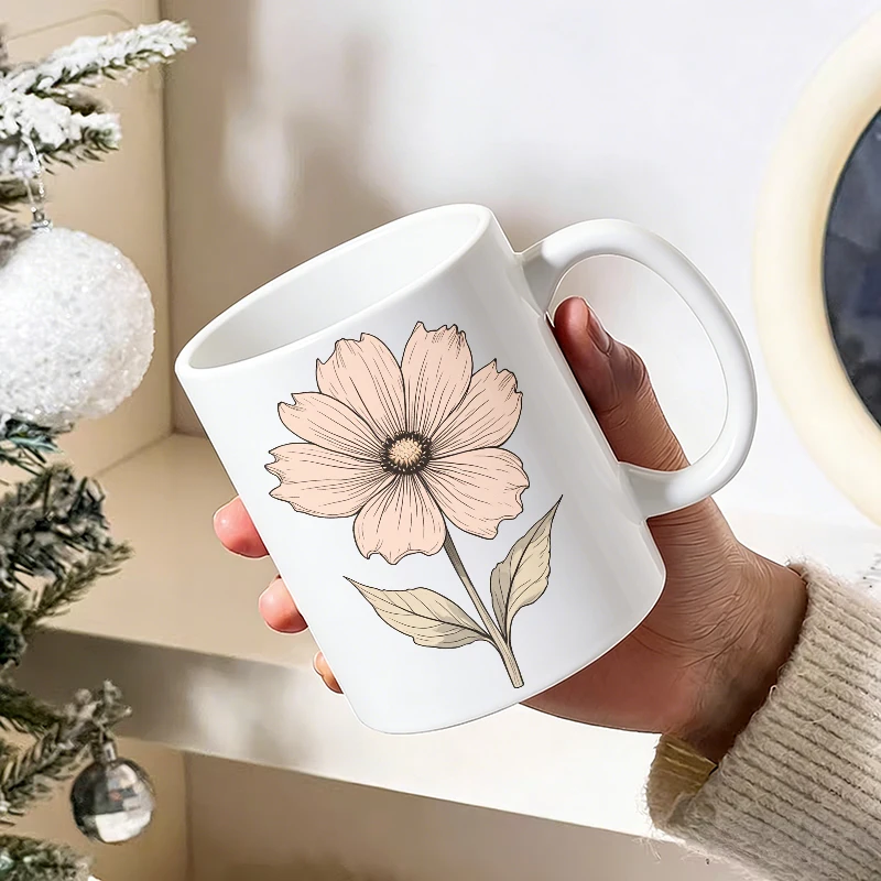 2026 Fashion NEW Mug Coffee Cup Ceramic Cup Vintage-Inspired Floral Print Delicate Peach and Beige Blooms on the Mark Cup