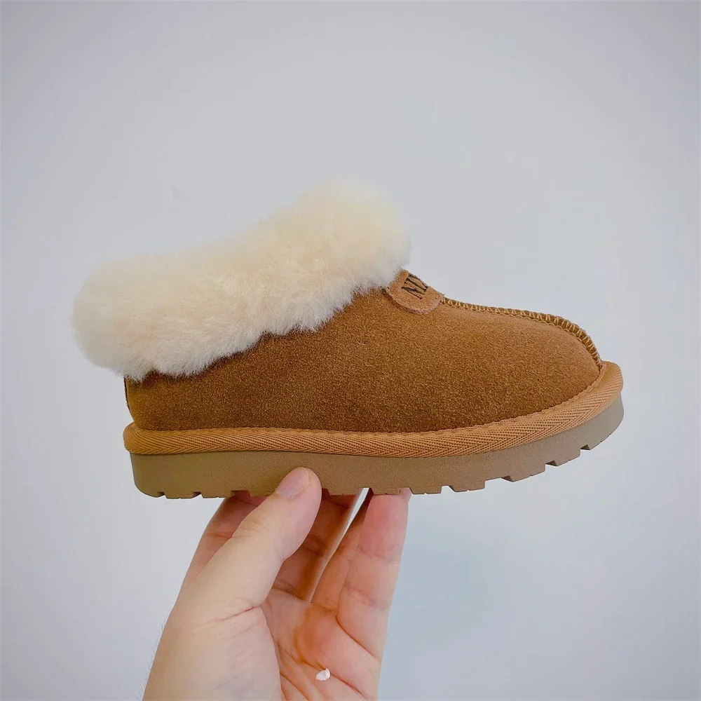 Kinderstiefel Thermo-Winter-Schneestiefel Jungen Mädchen Plüsch warme Schuhe Baby Baby Mini Schaffell große warme Baumwollstiefel aus Baumwolle