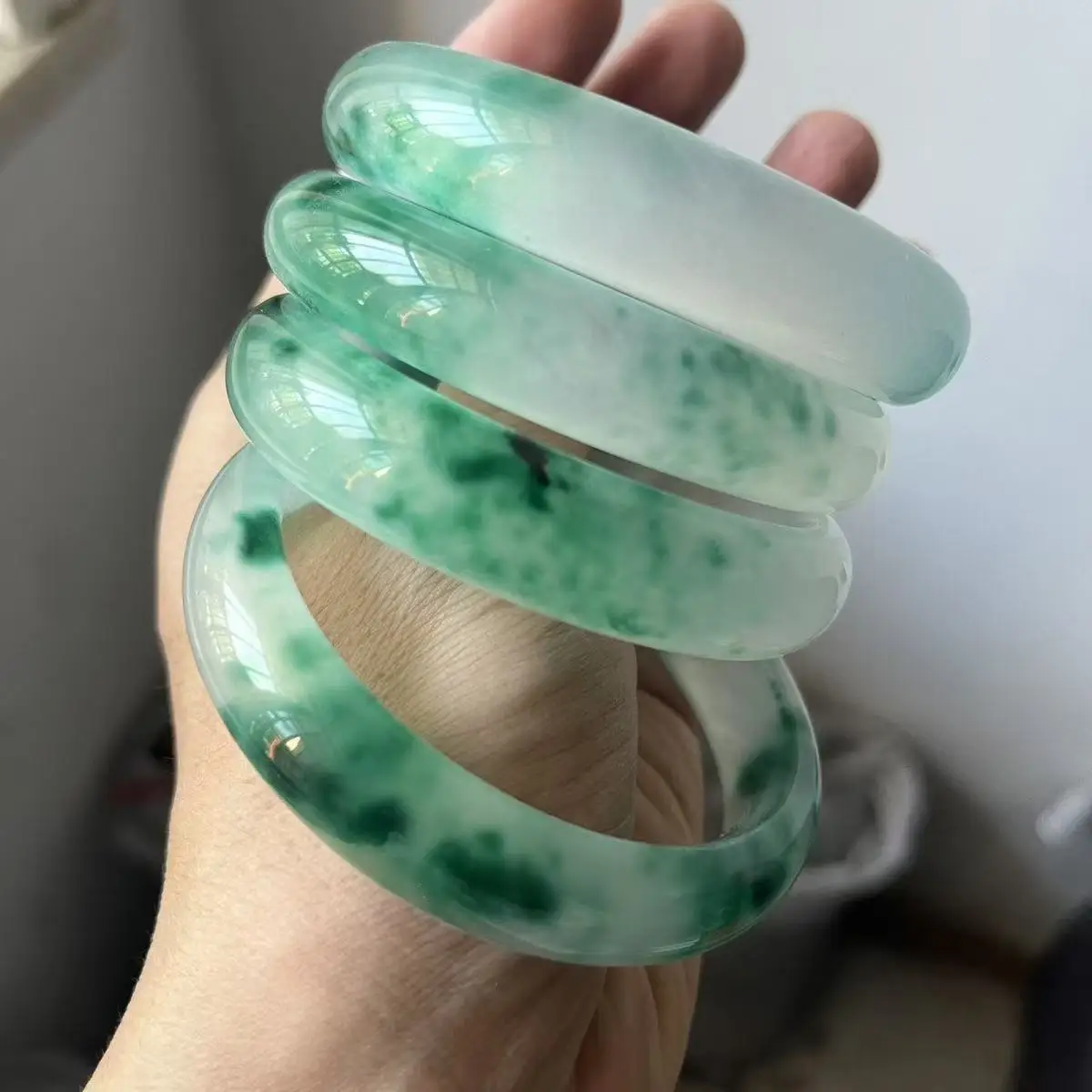 المنتجات المعتمدة الجليد الطبيعي النقي ثلاثة أقسام العائمة زهرة خضراء الكوارتز اليشم سوار الزمرد اللون الإسورة للنساء #3