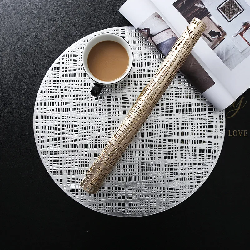 

1Pc 38x38cm Round PVC Placemat Hot Stamping Hollow Heat Insulation Pad Home Non-Slip Table Mat Party Decor