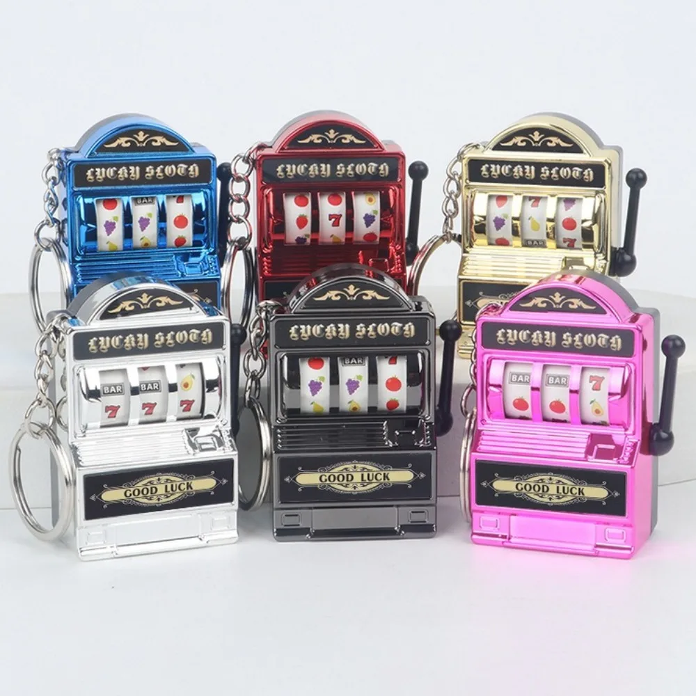 Plastic Slot Machine Keychain, Creative Phone Charm, Fashion Bag Pendant, Unique Decor Accessory for Game Lovers Daily Use