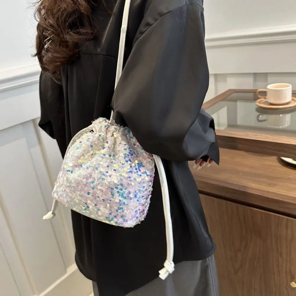 New Japanese Fashion Sequin Shoulder Bag for Girls Shiny Drawstring Crossbody Bag Women Underarm Mini Bucket Bag Phone Purse