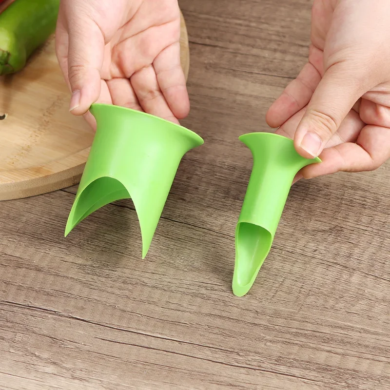 Green Slicer Vegetable Cutter  Creative Pepper Corer Cleaning Coring Gadget Fruit Tools Cooking Device 2pcs Kitchen Seed Remover