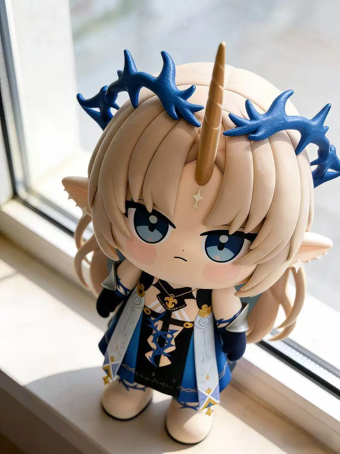 

В наличии: Статичные фигурки Cartethyia Wuthering Waves из ПВХ, 13 см