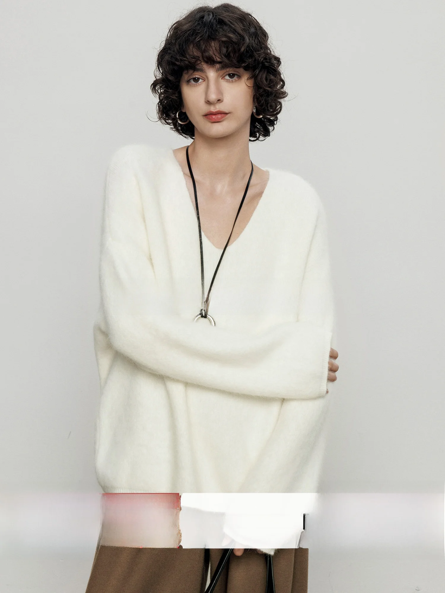 

Soft Rabbit Fur Knitted Sweater Women's Loose Long Sleeve V-Neck Pure Color Casual Style Autumn Winter New Arrival Top