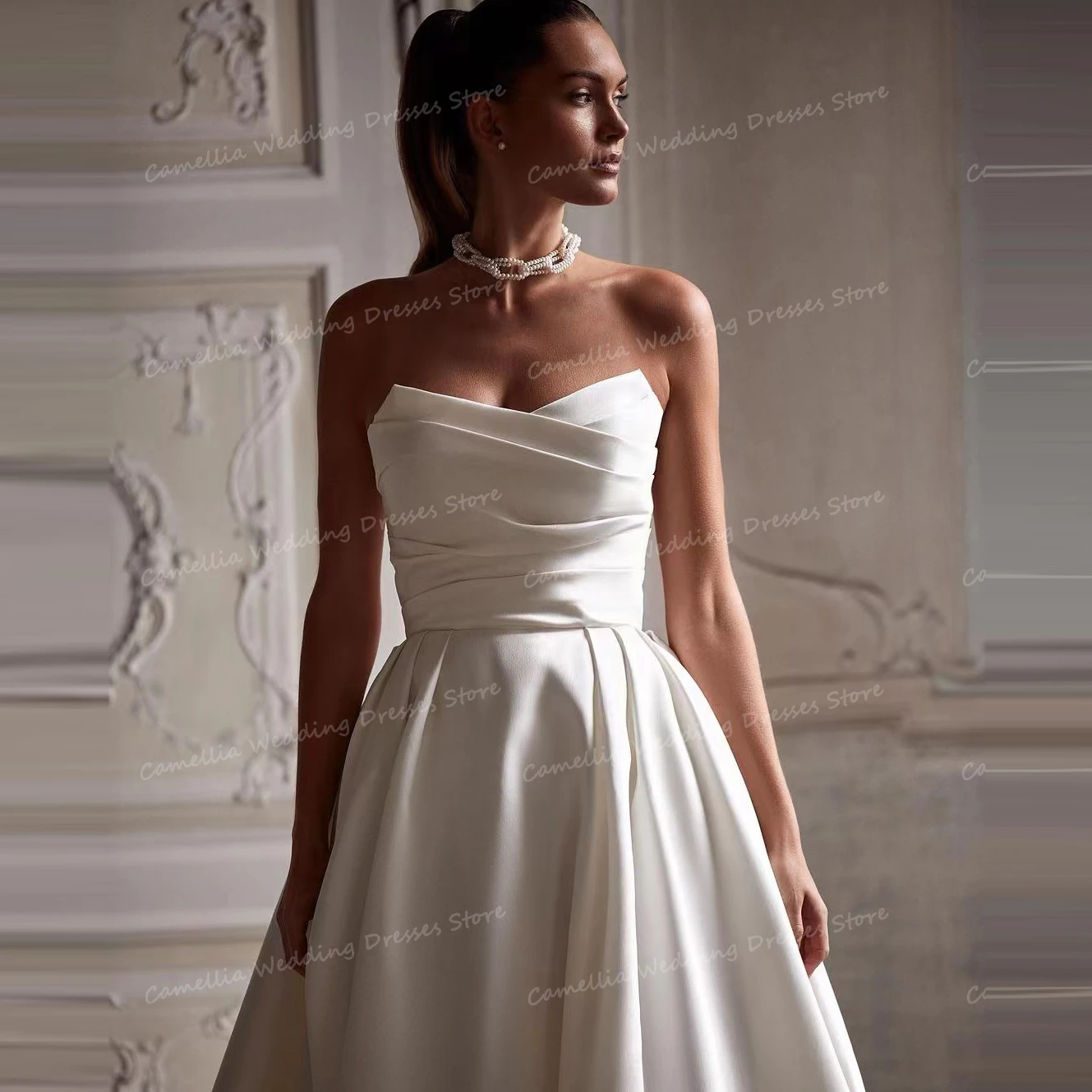 Luxus formelle Falte Satin Brautkleider für Frauen elegant sexy eine Linie ärmellose rücken freie Schatz Brautkleider Sweep Zug