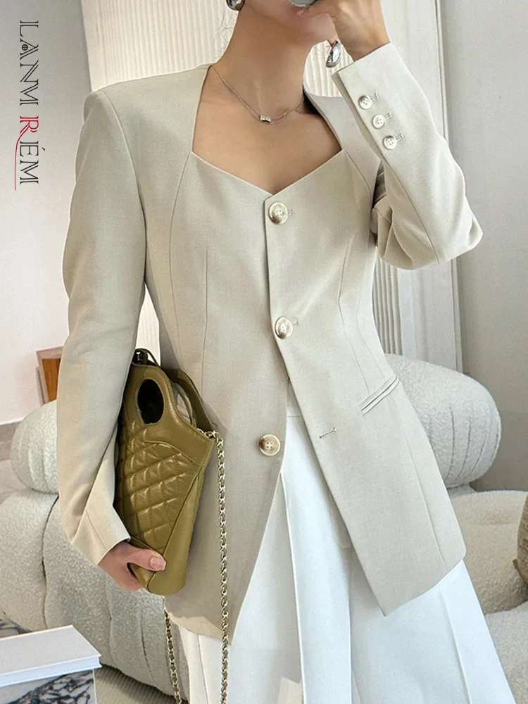 

[LANMREM] Office Lady Square Collar Blazers For Women Sing Breasted Gathered Waist Elegant Jackets 2024 Autumn New CP3047