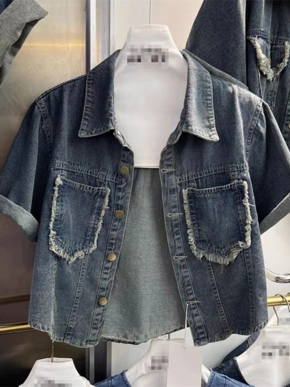 

Short Sleeved Denim Shirt Jacket Women's Summer Turndown Collar Short Raw Edge Loose Versatile Top Retro Blue Cardigan Coat