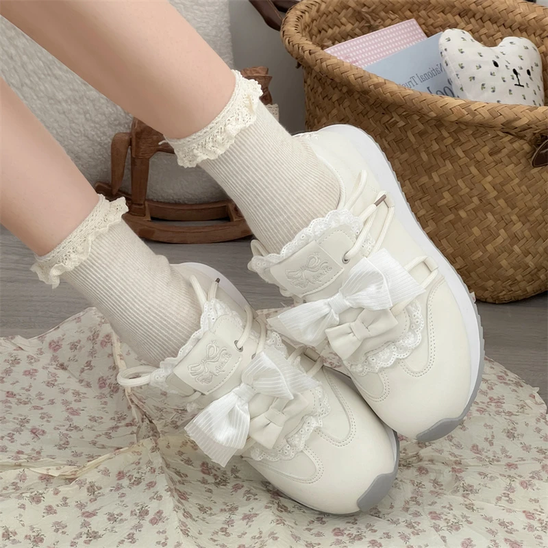 أحذية نسائية لطيفة على شكل فيونكة 2025 أحذية رياضية كاجوال جديدة متعددة الاستخدامات #6