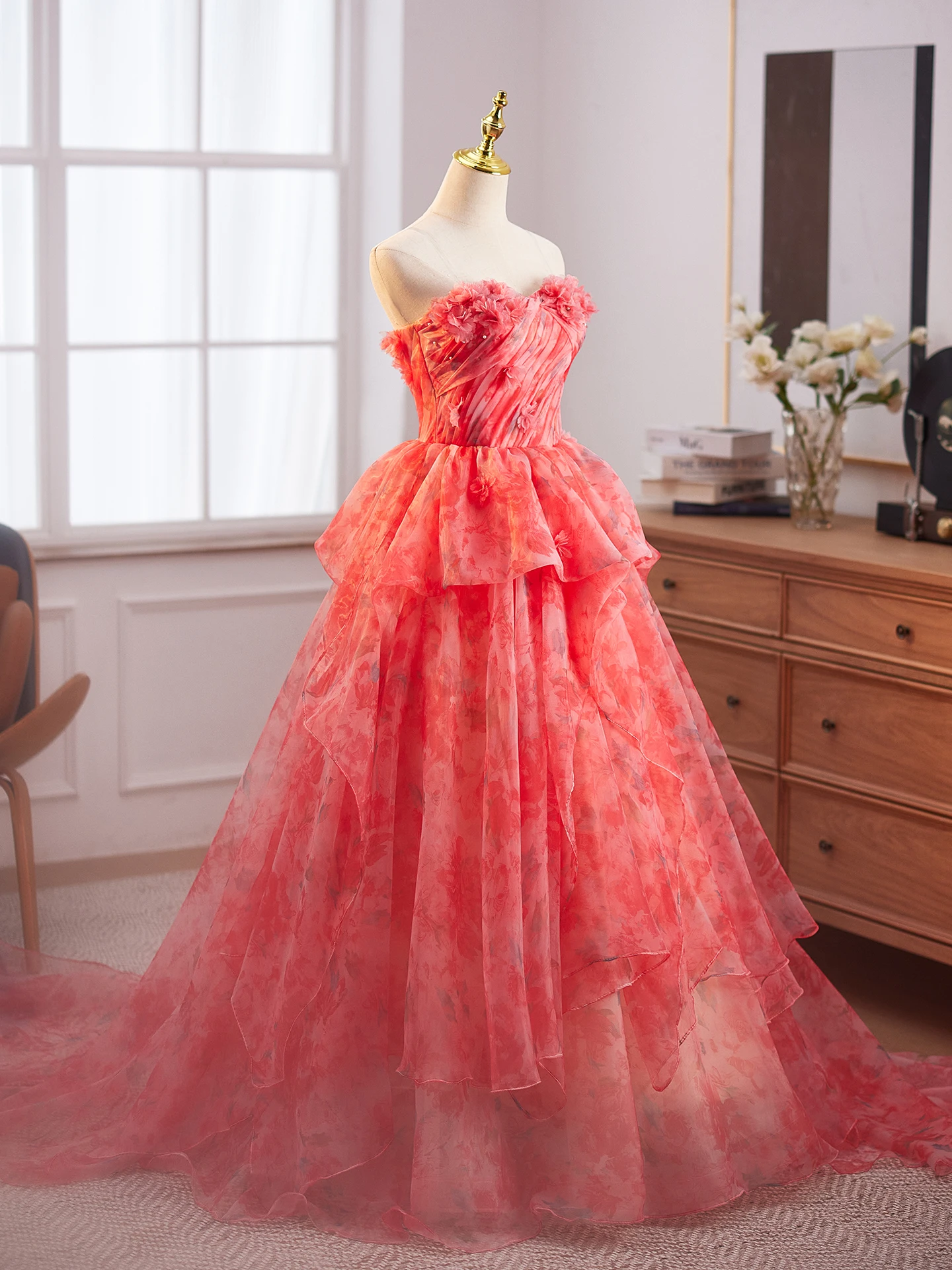 화려한 레드 프롬 드레스 이브닝 가운 스위트하트 레이스업 백 스윕 트레인 레이어드 쉬폰 롱 파티 드레스