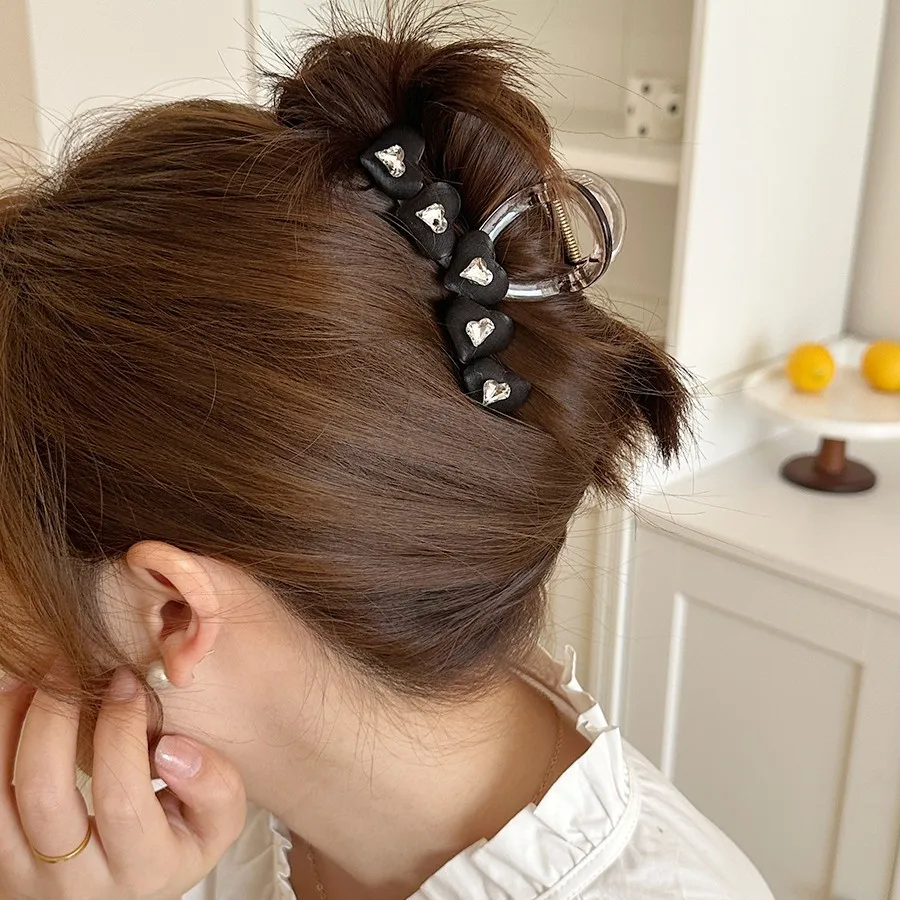 

Heart Hair Claw Clip Elegant Non Slip Lightweight for Back of Head Thin Hair Daily Home Office