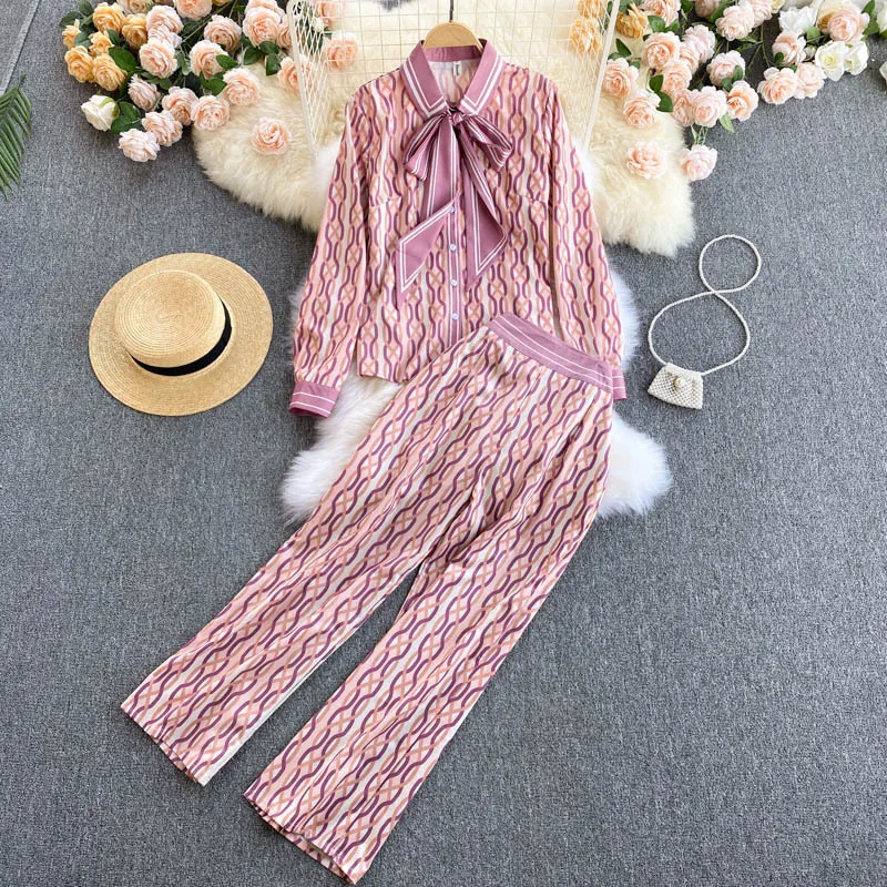 

2025 New Women's Shirt Design Sense Printed Celebrity Temperament Versatile Wide-leg Pants Fashionable Two-piece Suit Trendy