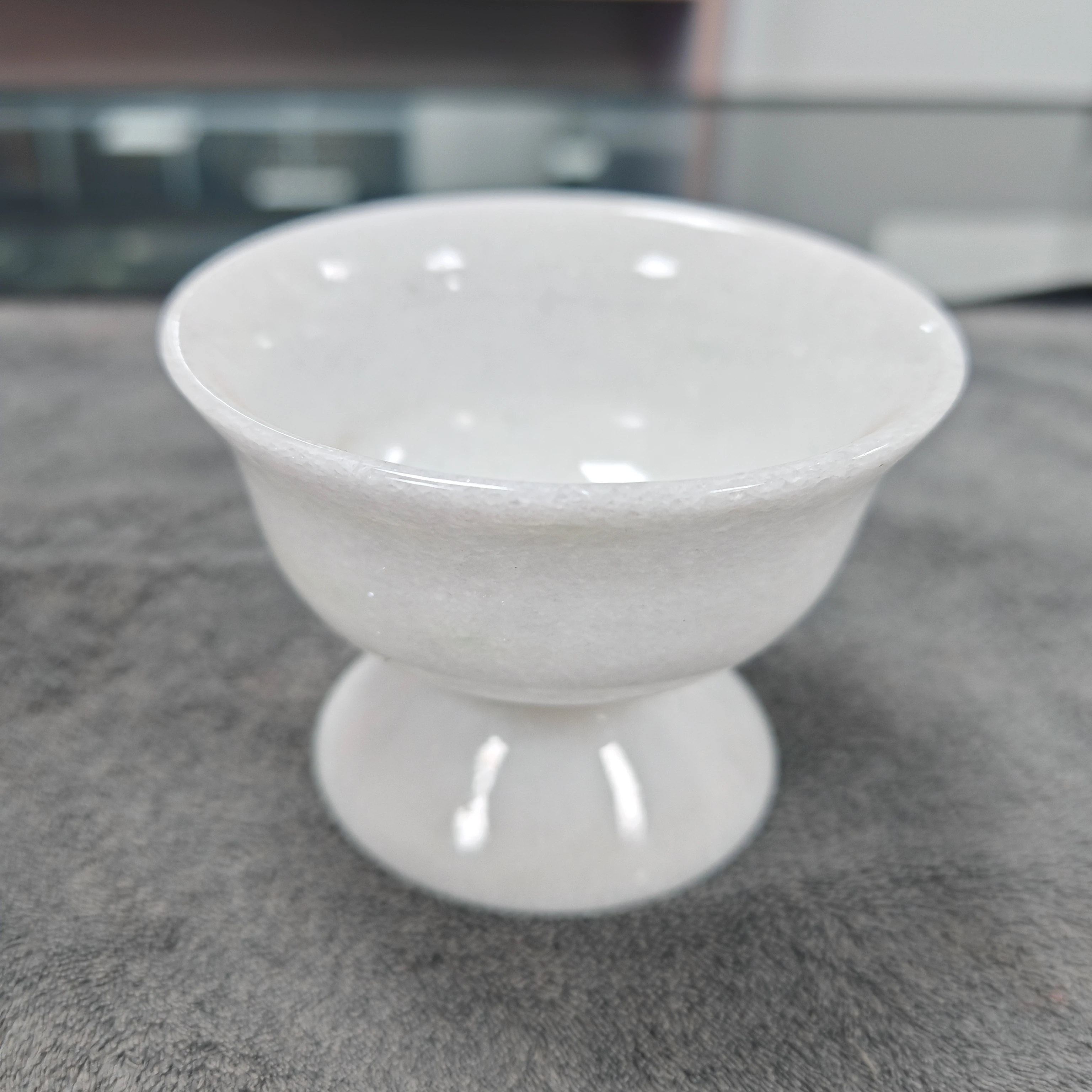 Natural White Jade Teacup Chinese Tea Ceremony Kung Fu Teaset White Stone Master Cups Genuine Healing Gemstone Holy Water Cup