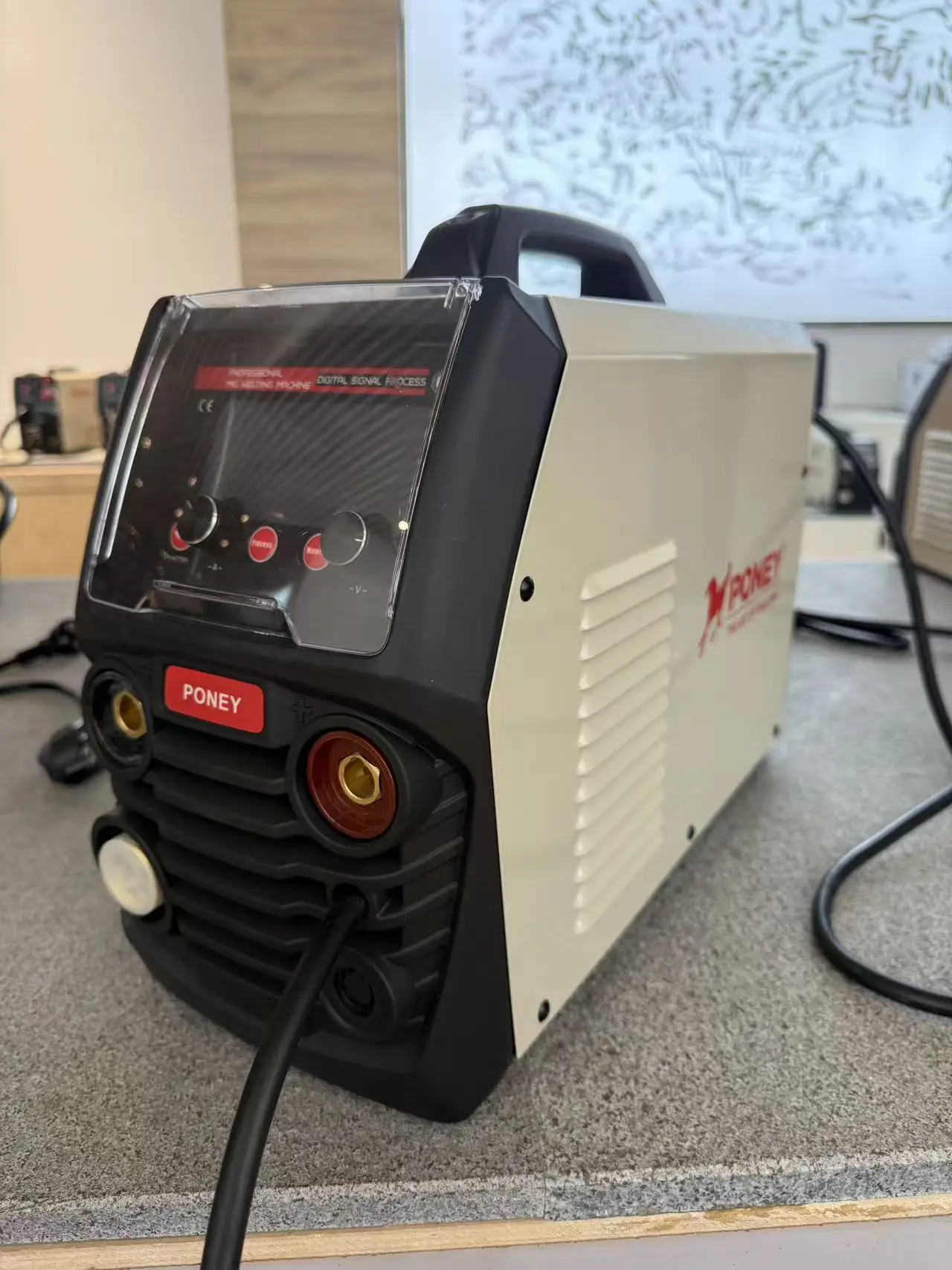 220V Multi-Function Inverter MIG Welding Machine MIG-200 200A Max 40%   Cycle Single Pulse Digital Control 1.0mm Wire