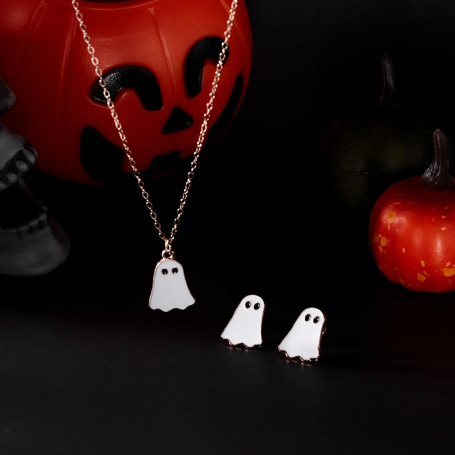 مجموعة أقراط شبح بيضاء أنيقة مخيفة لجميع القديسين، إكسسوار مجوهرات بو اللطيفة للنساء والفتيات هدية للحفلات التنكرية