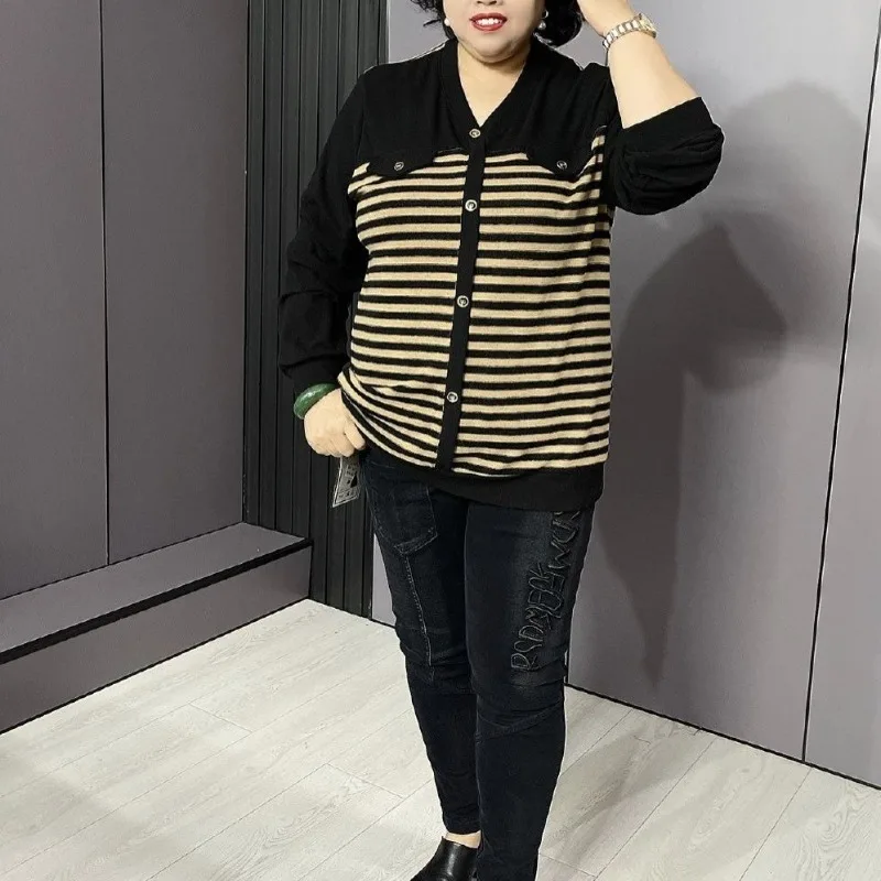 Autumn Winter Women\'s V-neck Sweaters New Commuter Stripe Long Sleeved Loose T-shirt Thin Patchwork Button Knitted Pullover Tops