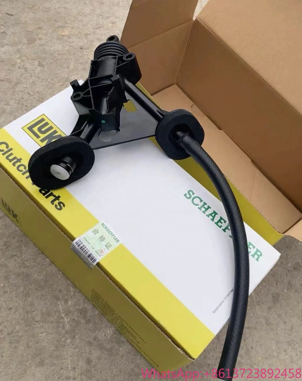 

6C117A543AB 6C117A543AC 6C117A543AD 1370929 1423667 1528691 5110332100 Clutch Master Cylinder for Transit V348 2.4L