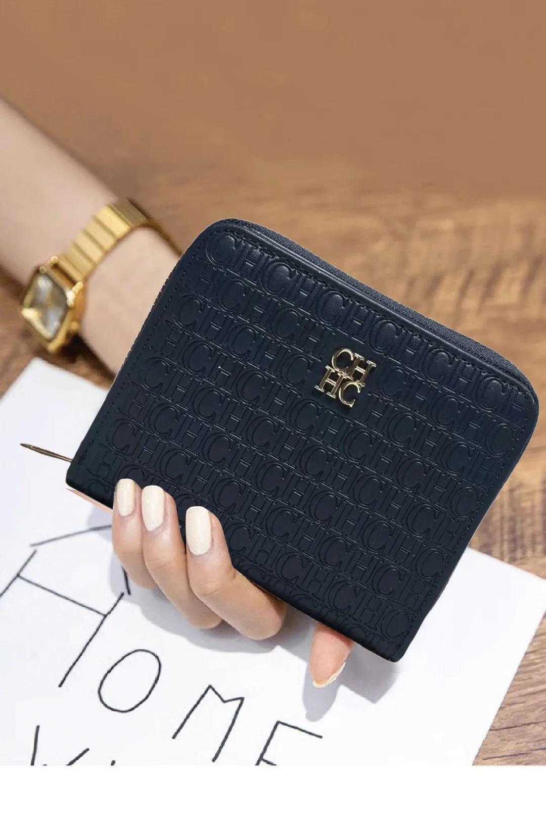 

CH Multi-Color Cute Women's Wallet with Simple Fashionable and Beautiful Letter Printing Design Solid Color Women's Coin Wallet
