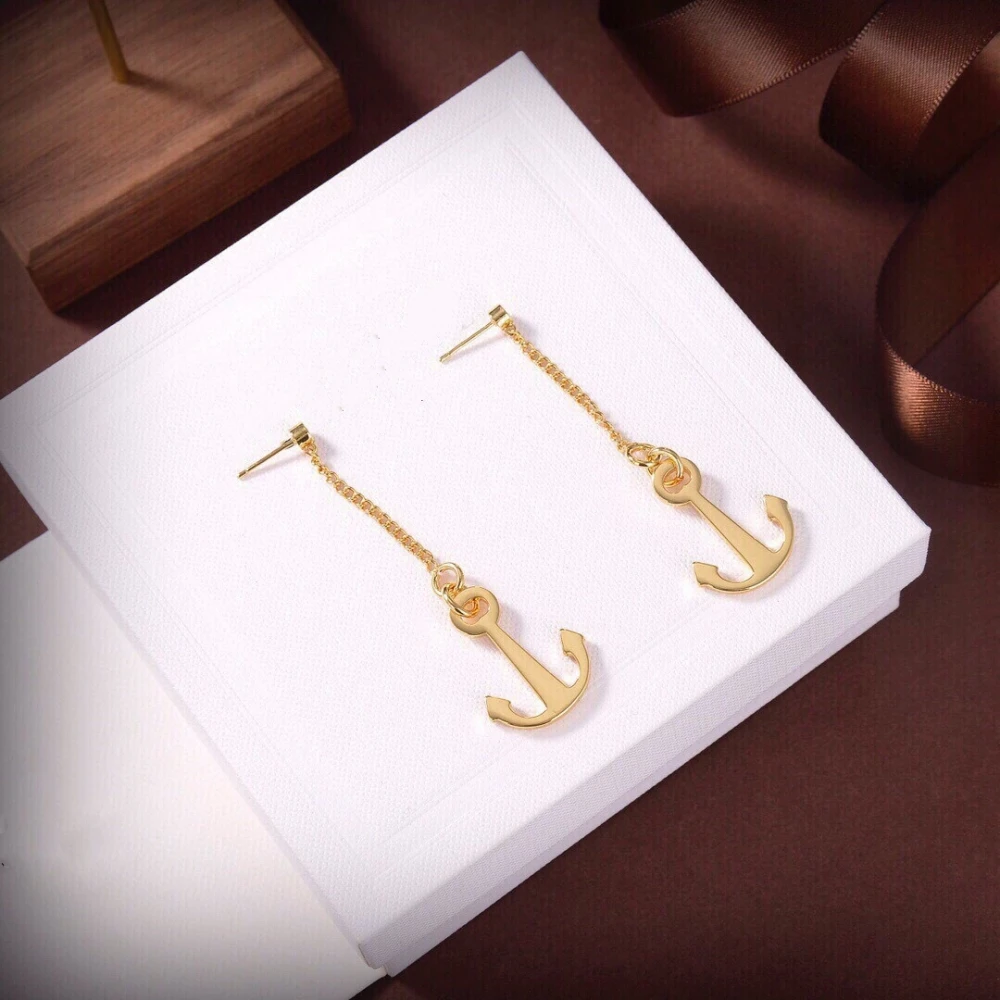 Gold Boat Anchor Earrings Niche Design Long Chain Clause Earrings Personalized And Versatile 2023 New Earrings