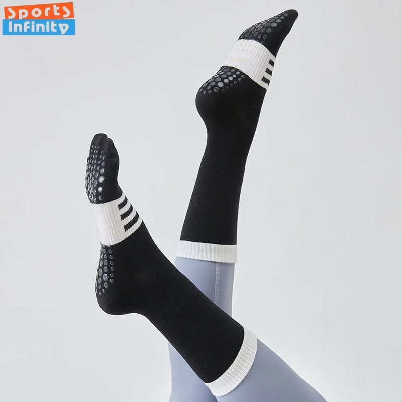 

New Cotton Colorblock Striped Mid-calf Non-slip Sports Socks Yoga Socks Pilates Socks Indoor Dance Fitness Training Floor Socks