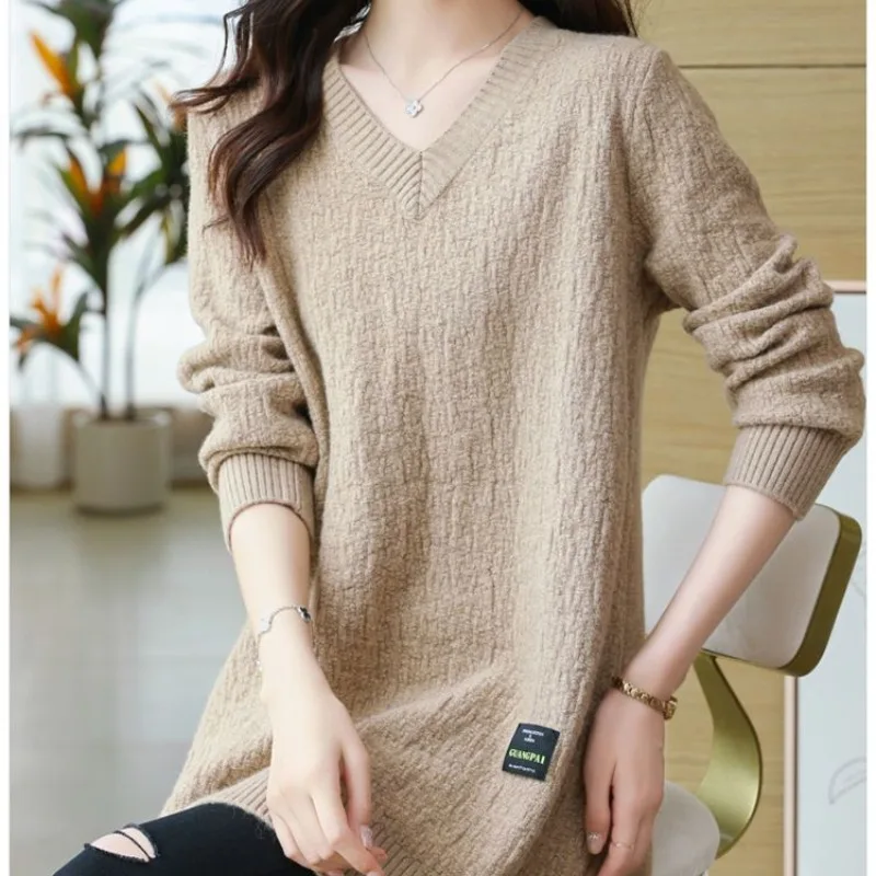 Women\'s Pullover Solid V-Neck Mid Length Sweater Loose Plus Size Autumn and Winter Female Clothing Fashion Long Sleeve Knit Tops