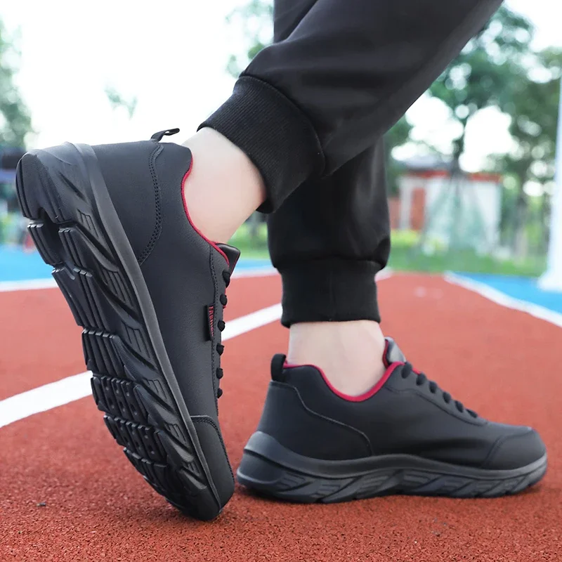Men's Running Shoes Black PU Upper Flat and Comfortable Walking Shoes Lightweight and Wide Footed Casual Sports Leather Shoes