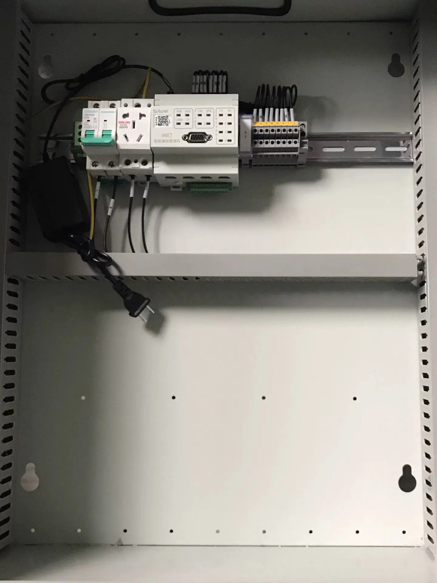 New original data collection box ACCB-T with AHet-2E4S