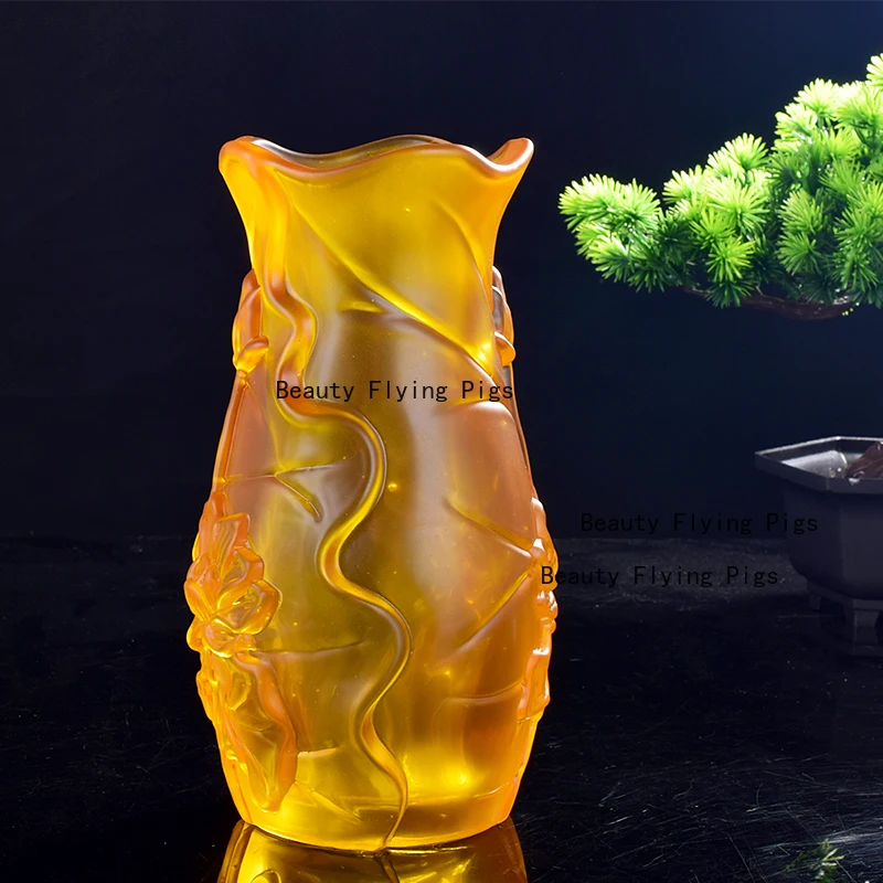 1pc Glass Lotus Vase Desktop Hydroponic Vase Buddhist Temple and Buddhist Equipment Home Decoration Household Tribute Vase