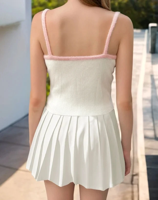 

Sweet Bow Camisole with Generous Neckline and Small Vest Summer New Fashion 2025 Sexy Girl White Tank Top