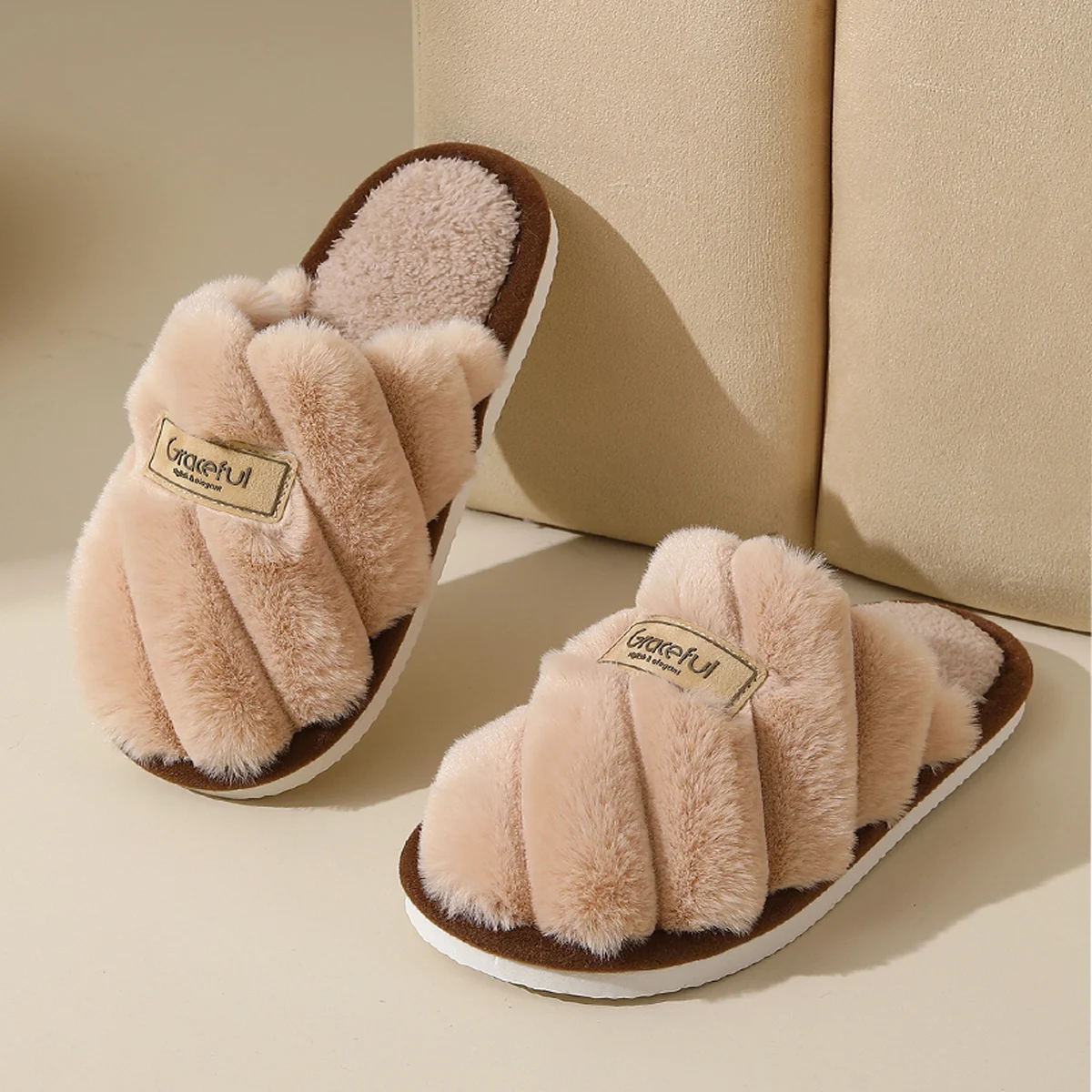

Winter Warm Plush Women Slippers Non Slip Soft Shoes Comfort Flat Heel Indoor Bedroom Couple's Slippers for Home Shoes