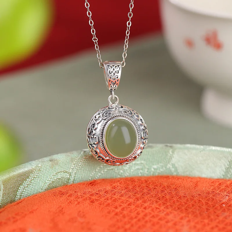 Natural Hetian S925 Sterling Silver Jade Red Six-Character Mantra Rotating Pendant