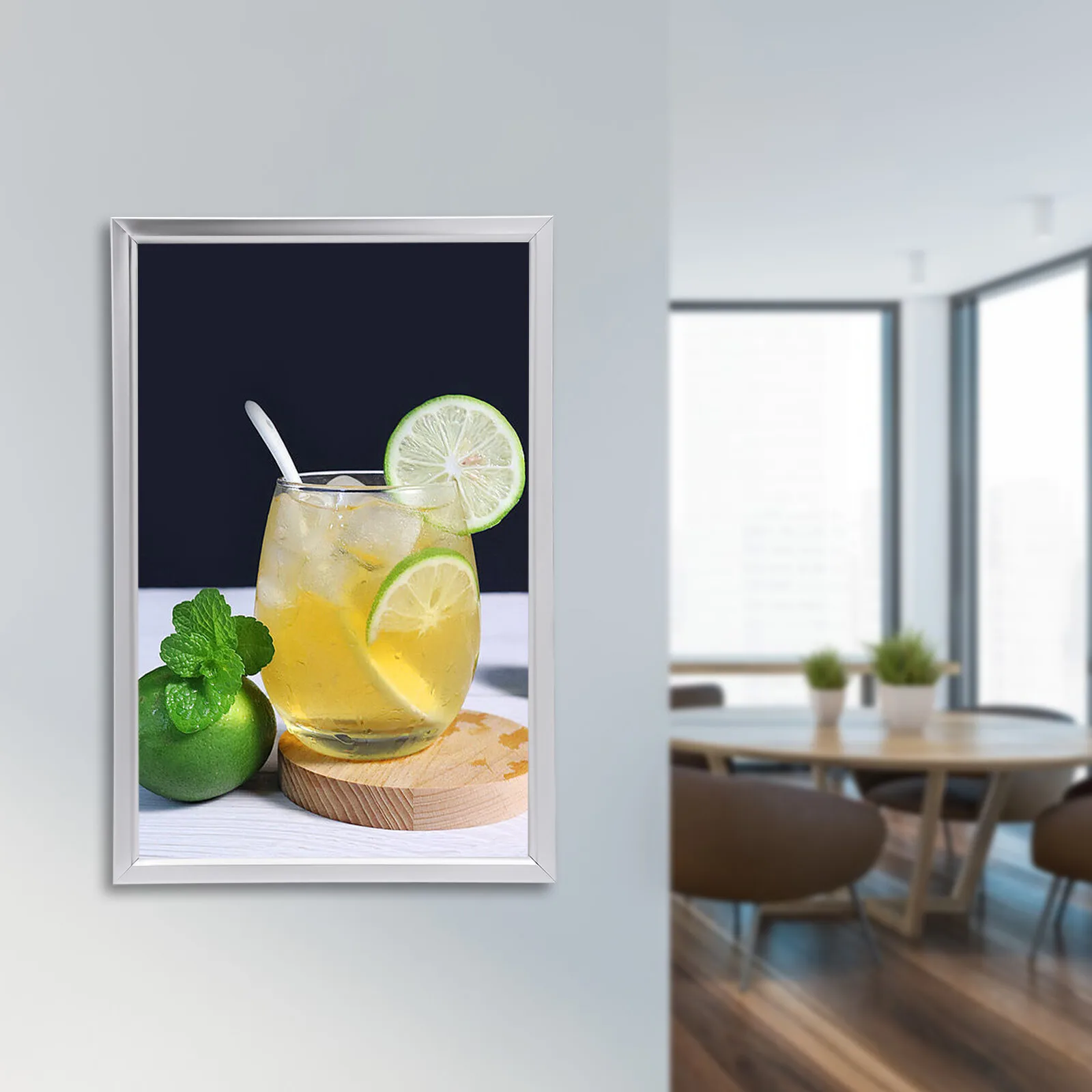 

Illuminated Poster Display - LED Light, Wall-Mounted, 80000H Service Time - Ideal For Theaters, Restaurants, Art Galleries