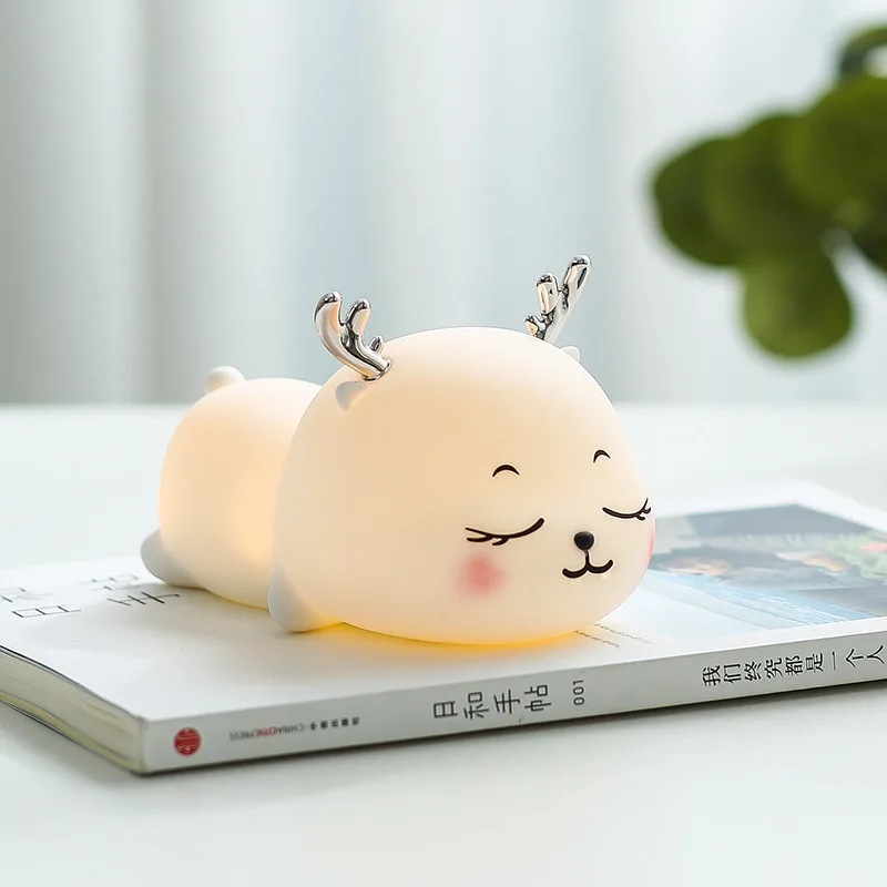 LED Night Light USB Silicone Rechargeable Modern Anime Deer Baby Timed Sleep Night Light Gift Bedroom Decoration Night Light