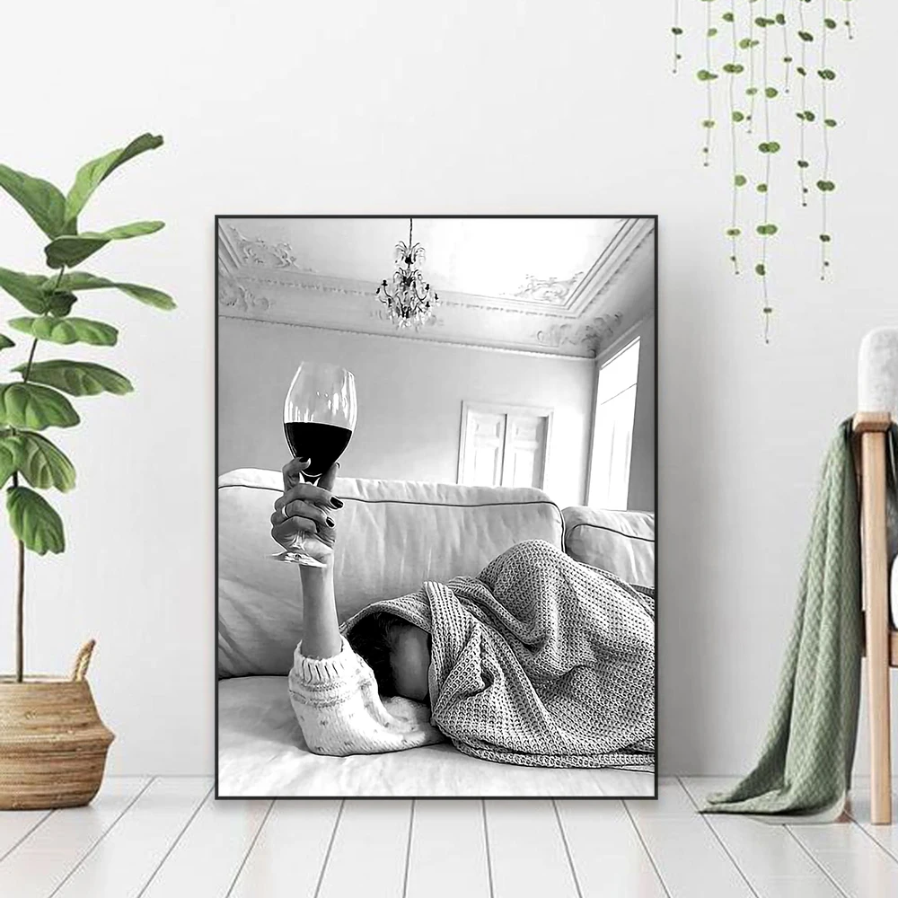 

Black and White Retro Lady Sexy Wall Art Poster Woman Drinking Wine in Bed Print Teen Girl Room Canvas Painting Bedroom Decor