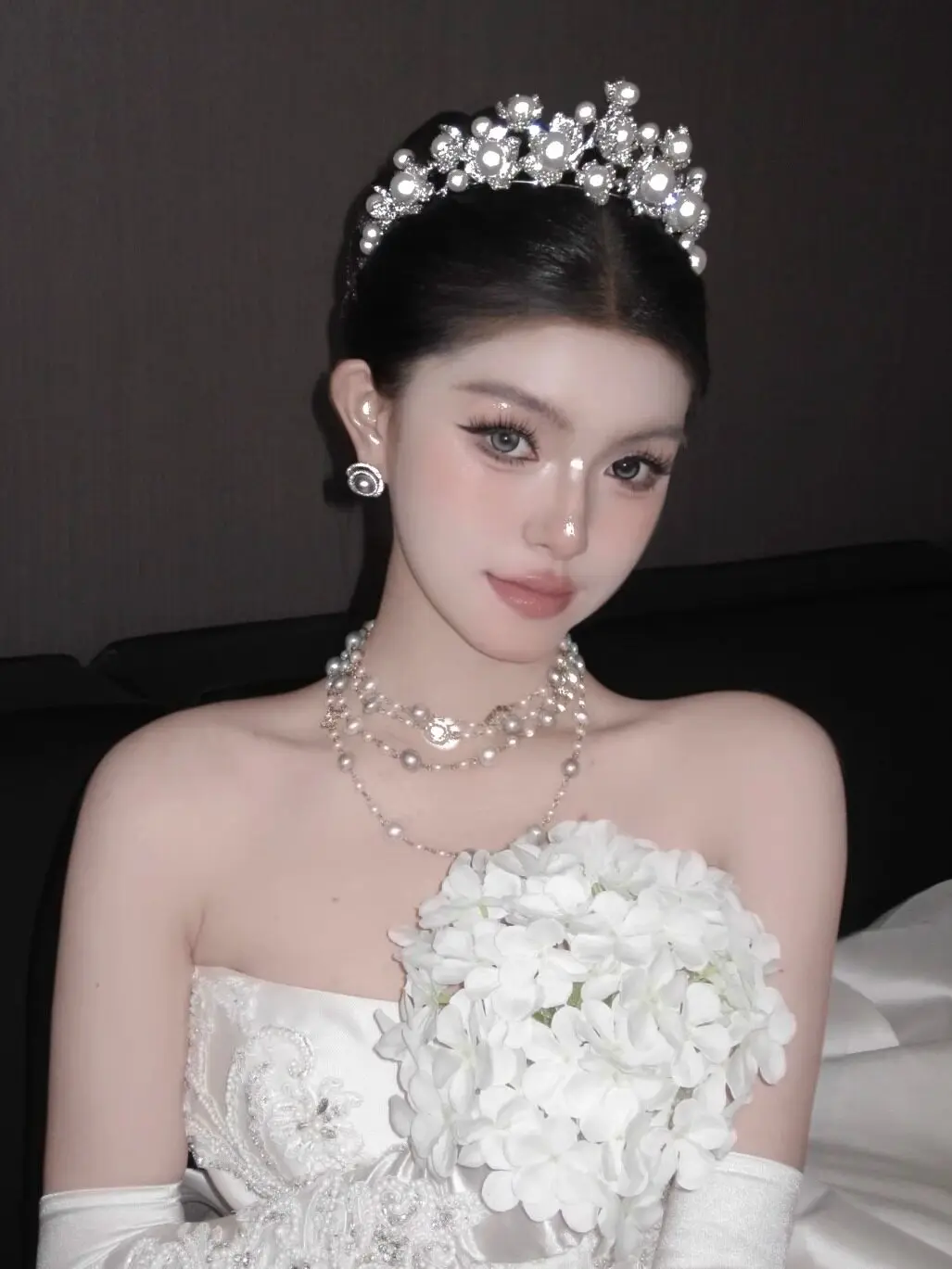 プリンセススタイルのウェディングヘッドウェア、パールクラウン、白いドレス、ブライダルアクセサリー、韓国風合金ヘアアクセサリー（結婚式用）