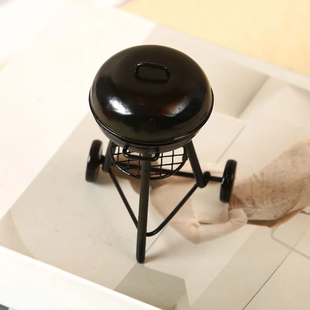 

Mini BBQ Grill Stove Decorative Ornament for Dollhouse Outdoor Garden Zinc Alloy Miniature Landscape Grill Accessories