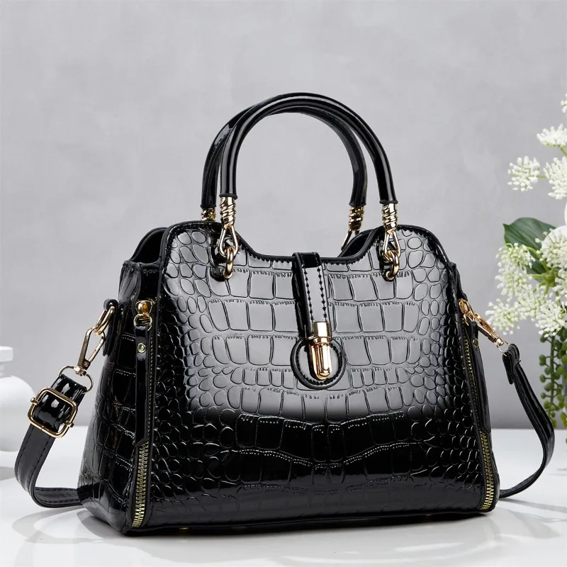 High-end Shiny Crocodile Pattern Handbag with Feminine Temperament for Commuting Large Capacity Single Shoulder Crossbody Bag