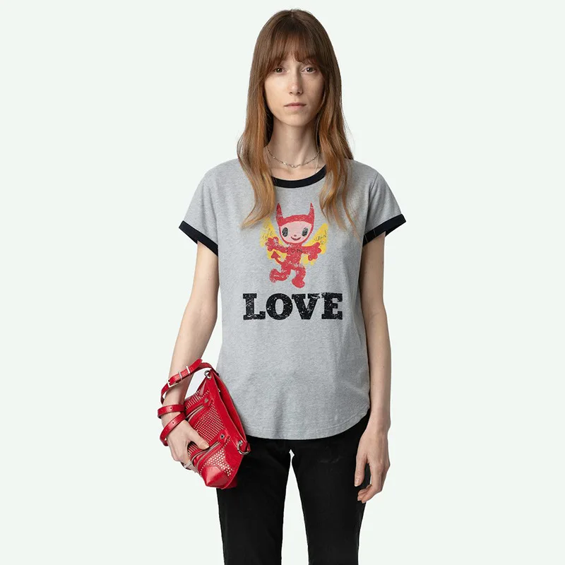 

25. летняя новая французская нишевая кукла-диявол с принтом из хлопка и льна, серая женская футболка с круглым вырезом и короткими рукавами