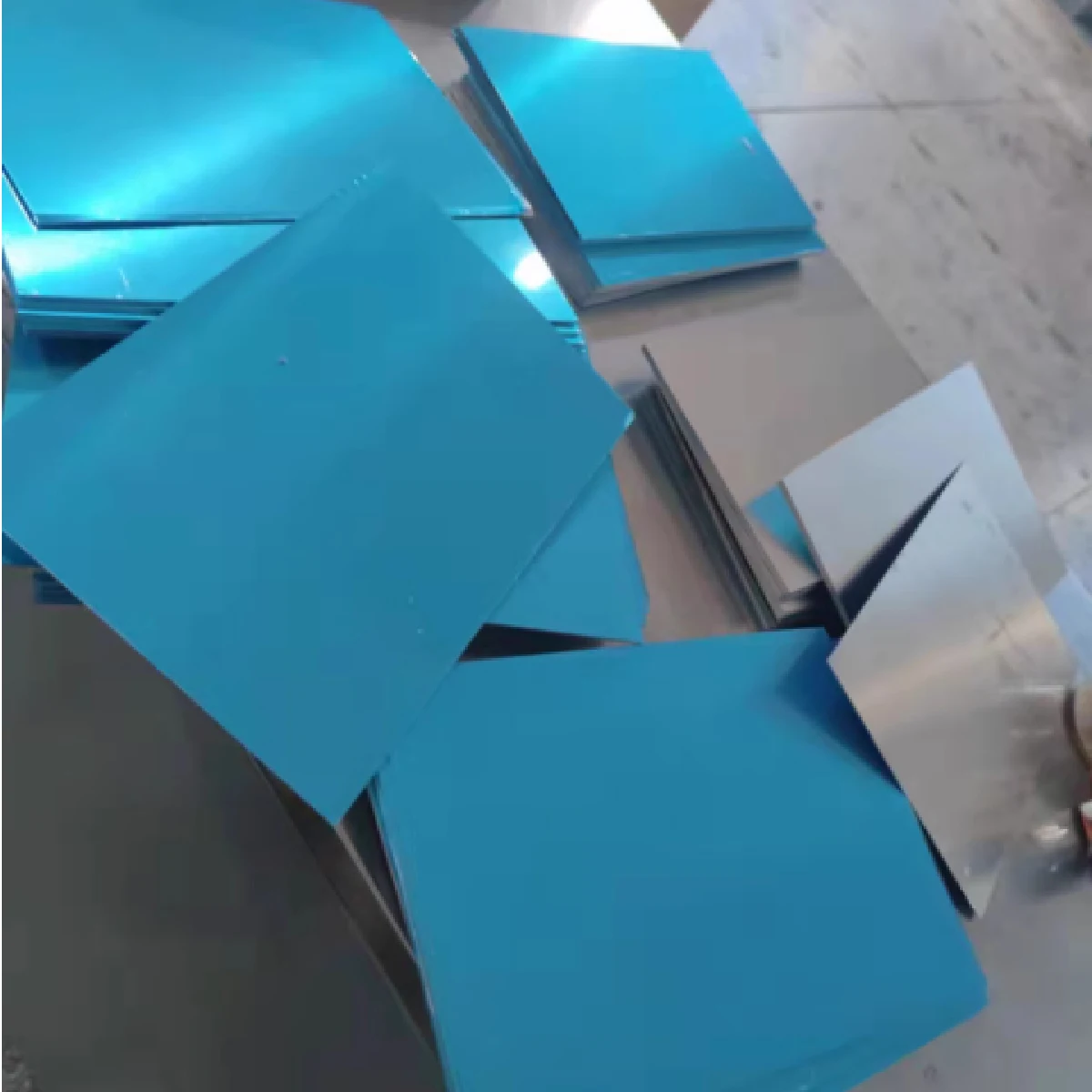 0.5-5mm 1060 Aluminum Alloy Thin Plate Custom Service Bending Punching Processing Customizable Aluminum Sheet Raw Material Plate