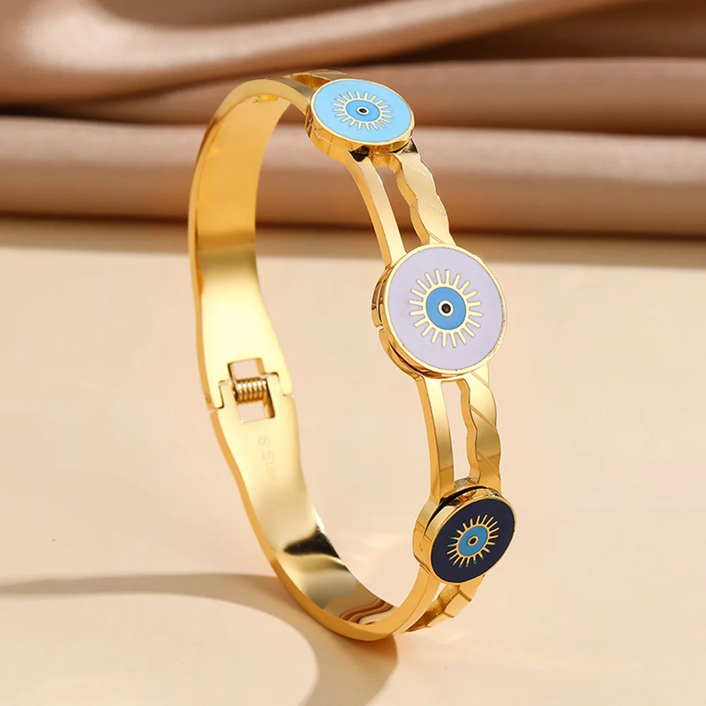 

Women's retro electroplated magic eye design stainless steel bracelets, hypoallergenic jewelry, wedding party accessories