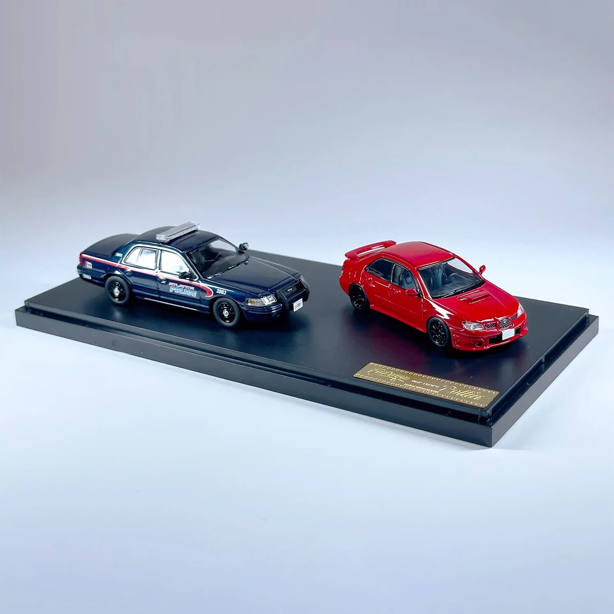 Rollin Furuya 1/64 Ford Crown CV Subaru Impreza Twin Car Set Limited Edition Alloy Diecast Model Car Collectible Gift Ornament