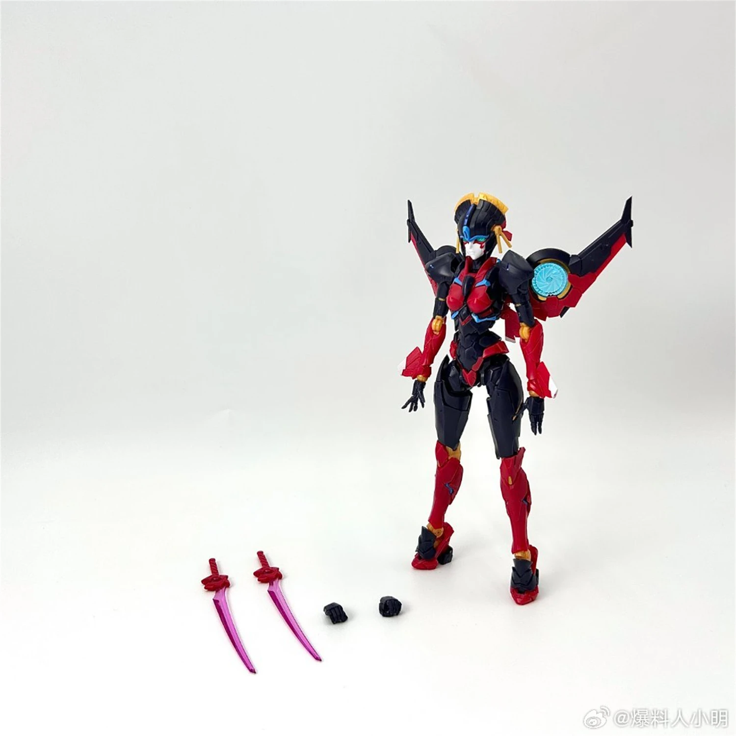 [IN STOCK NOW] Transformation MD004 MD004A Windblade KO RIOBOT Action Figure view 2